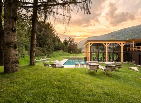 outdoor-garden-alpine-loft-pool